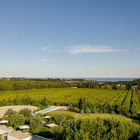 Casas Da Quinta De Cima * 빌라노바데카셀라